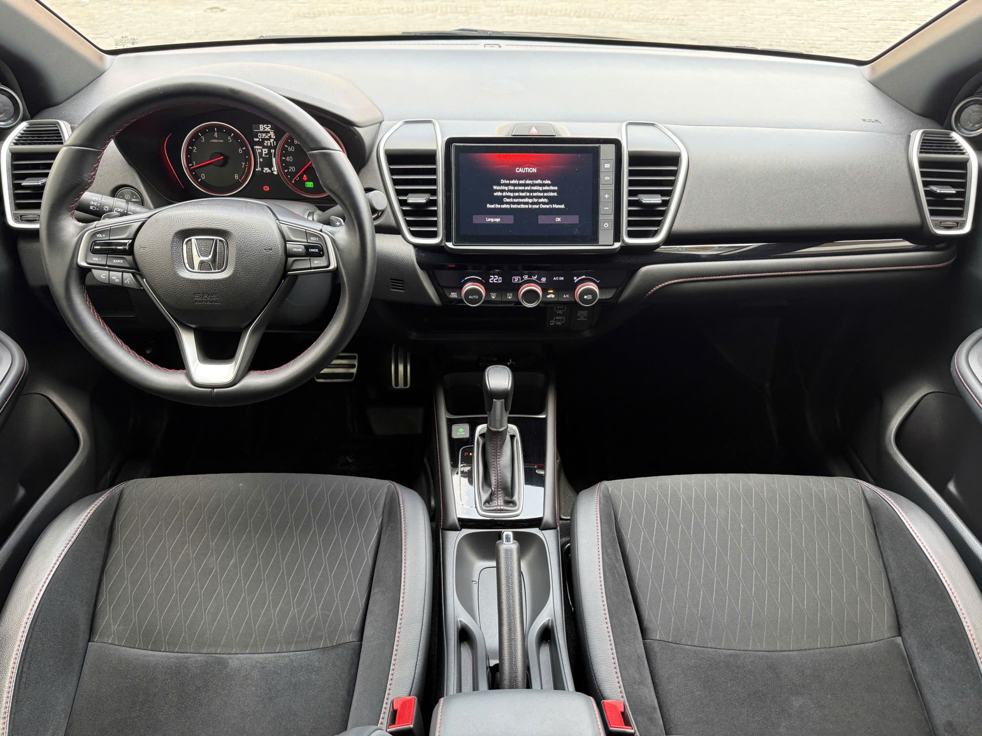 Honda city RS Màu đen 2023 đã qua sử dụng